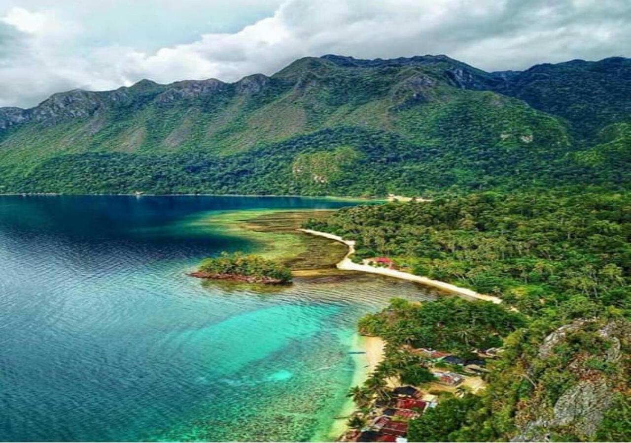 Nusa Nalan Beach Resort Rumah Olat Extérieur photo